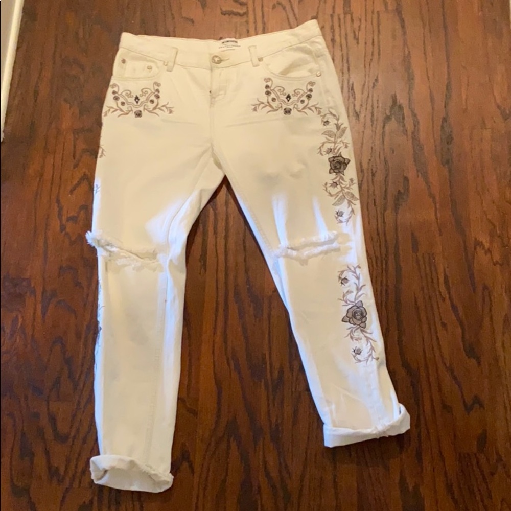 ONE X ONE TEASPOON WHITE BOYFRIEND JEANS